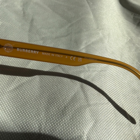 Burberry Round Amber Sunglasses main image 7